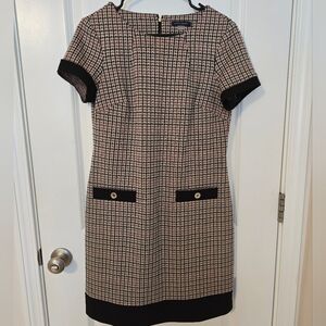 Tommy Hilfiger Brown Houndstooth Dress Size 8 - Career, Office, Professional